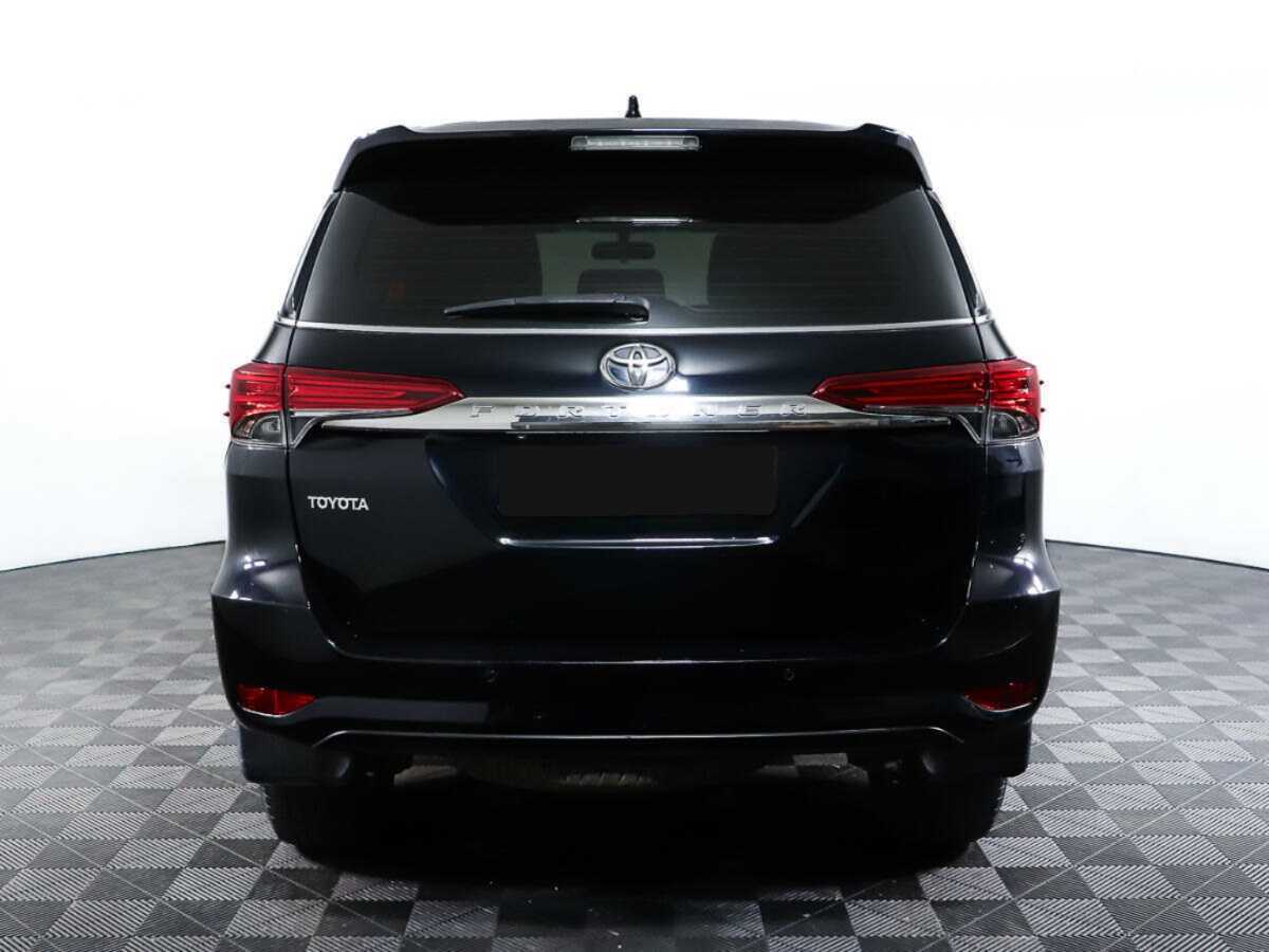 Toyota Fortuner, 2017 Фото №6