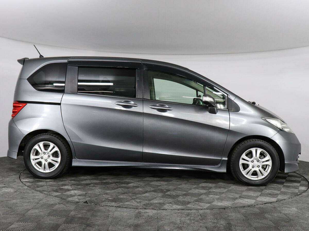 Honda Freed, 2010 Фото №4