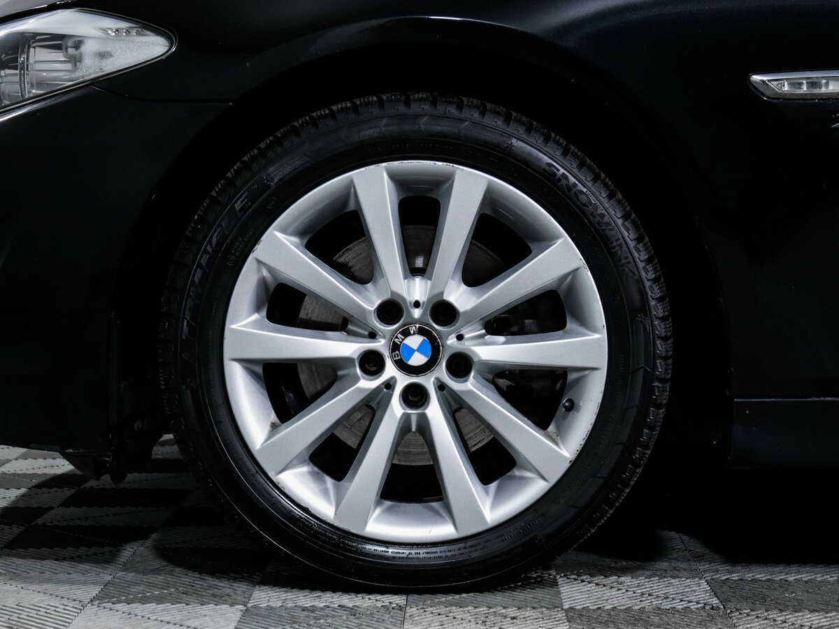 BMW 5 серии 528i xDrive VI (F10/F11/F07), 2011 Фото №11