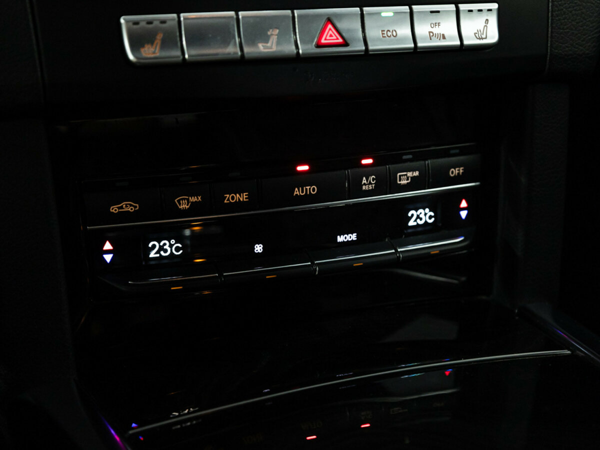 Mercedes-Benz E-Класс 200 IV (W212, S212, C207) Рестайлинг, 2013 Фото №14
