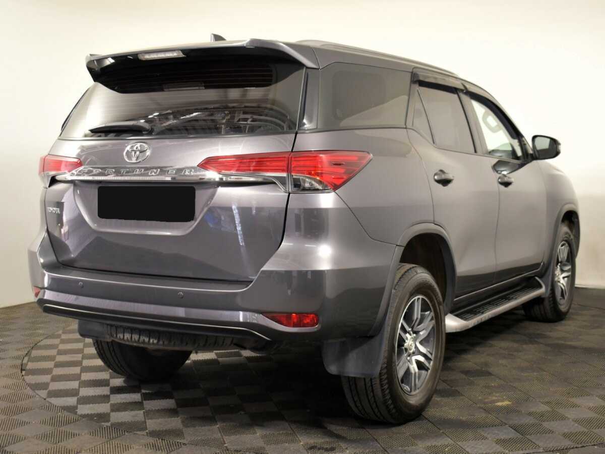 Toyota Fortuner, 2020 Фото №4