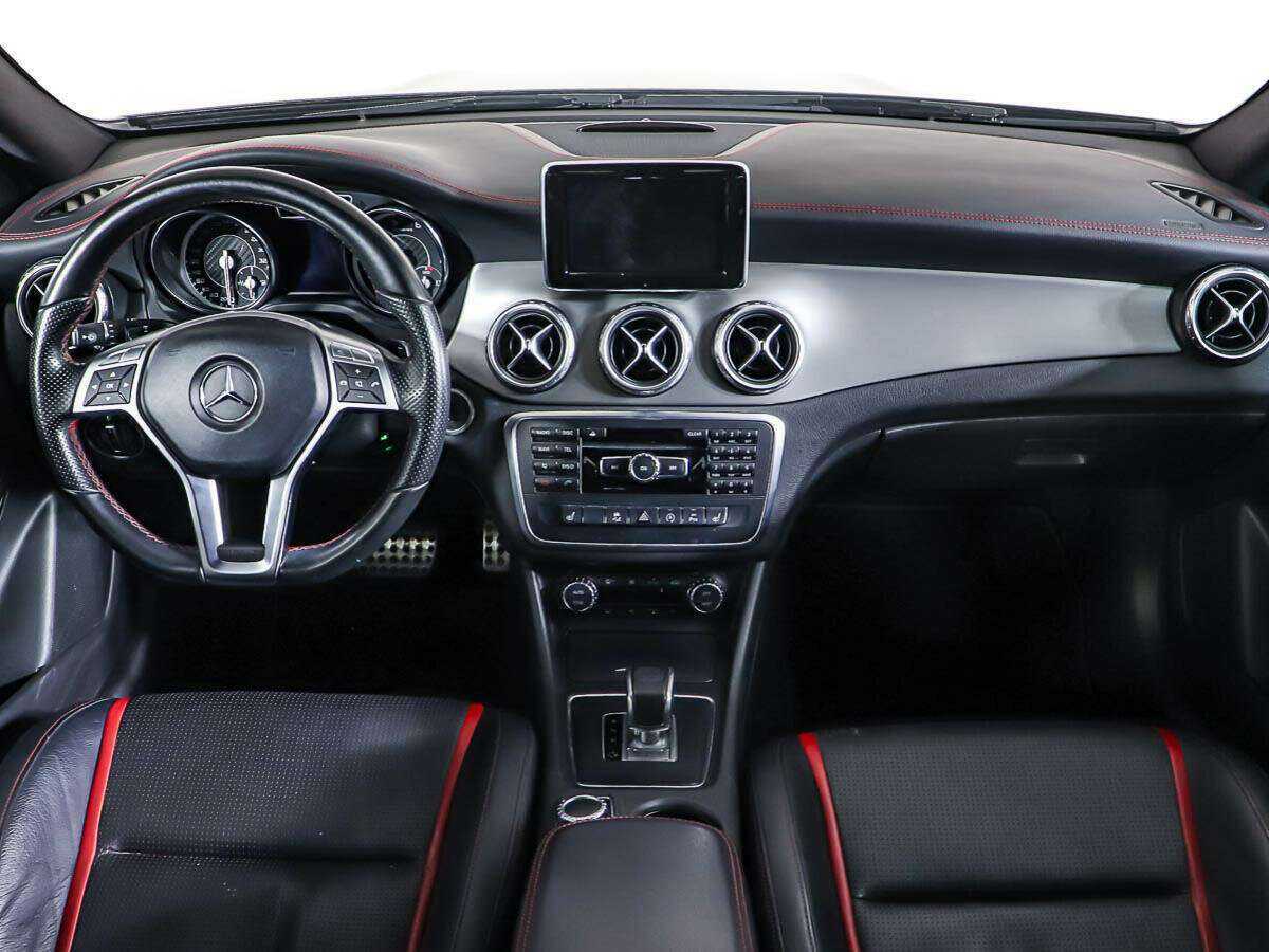 Mercedes-Benz GLA AMG 45 AMG, 2014 Фото №11