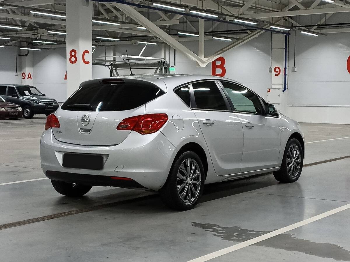 Opel Astra, 2011 Фото №5