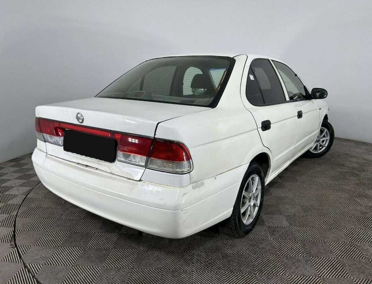 Nissan Sunny, 2004 Фото №6