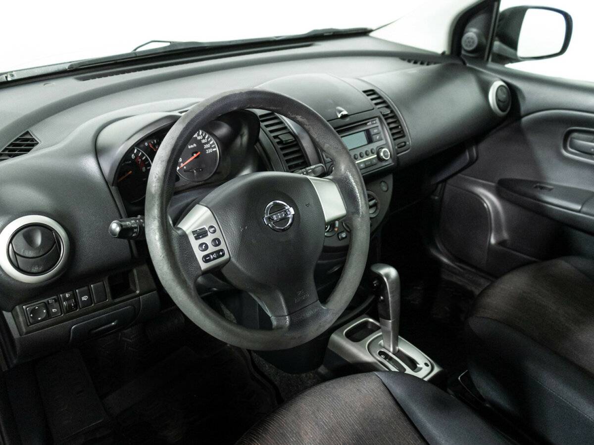 Nissan Note I Рестайлинг, 2011 Фото №11