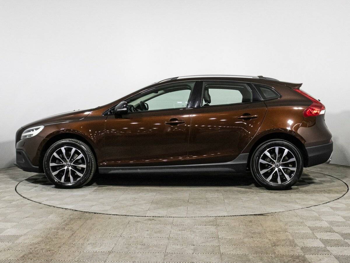 Volvo V40 Cross Country, 2019 Фото №8