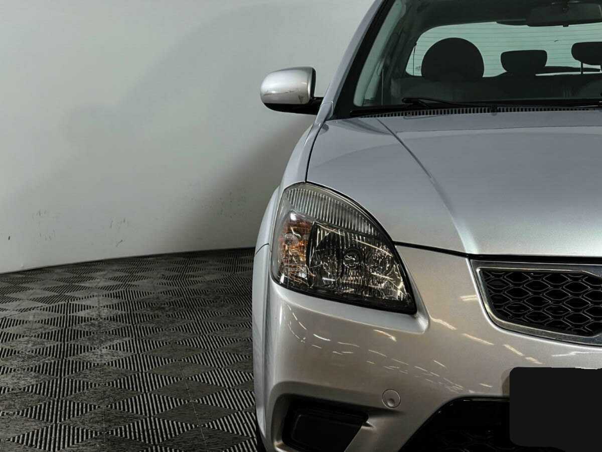 Kia Rio, 2011 Фото №11