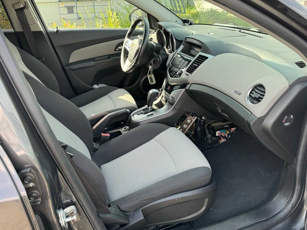 Chevrolet Cruze, 2012 Фото №5