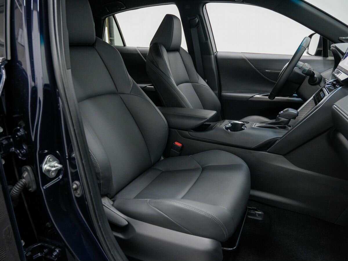 Toyota Venza, 2022 Фото №8