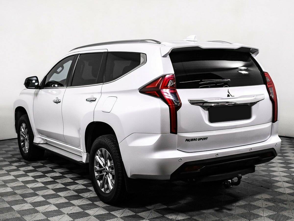 Mitsubishi Pajero Sport, 2020 Фото №7