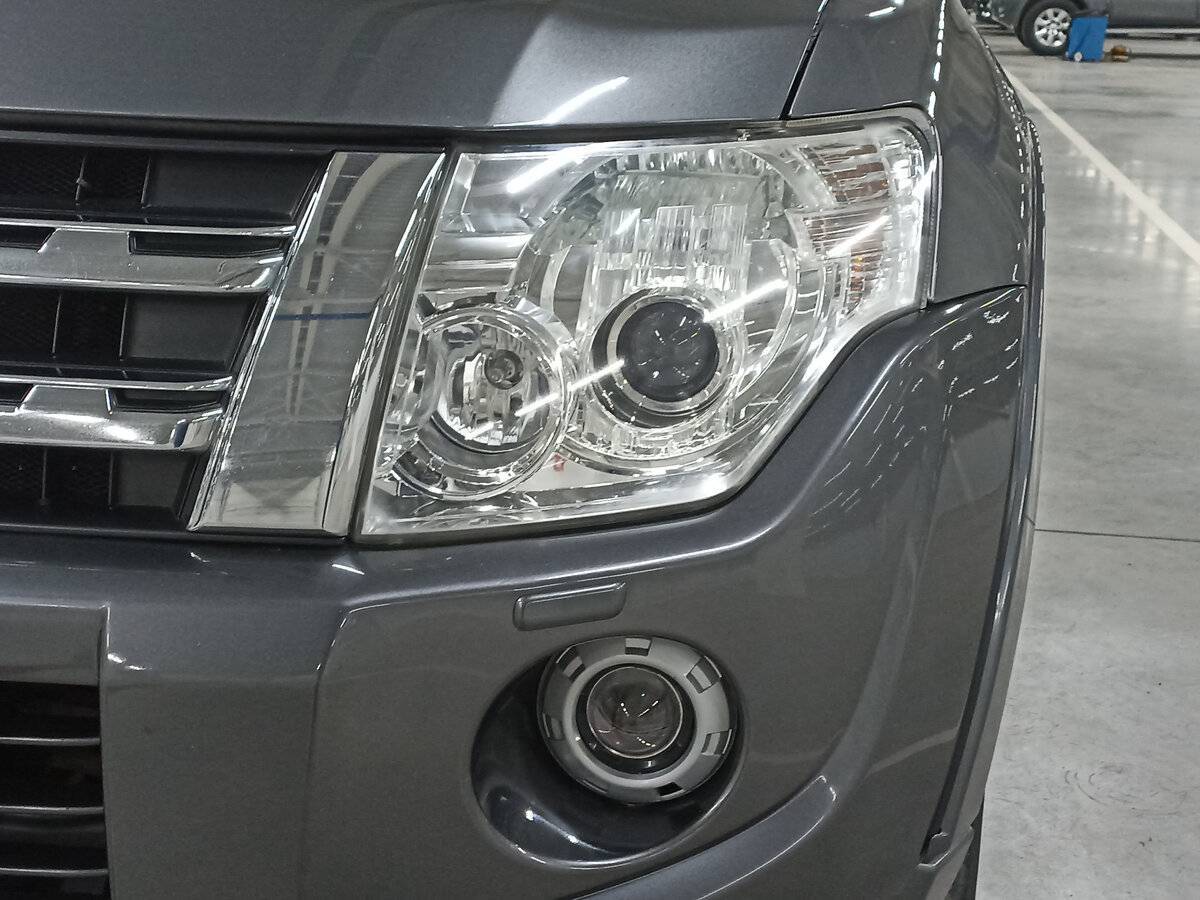 Mitsubishi Pajero, 2012 Фото №16