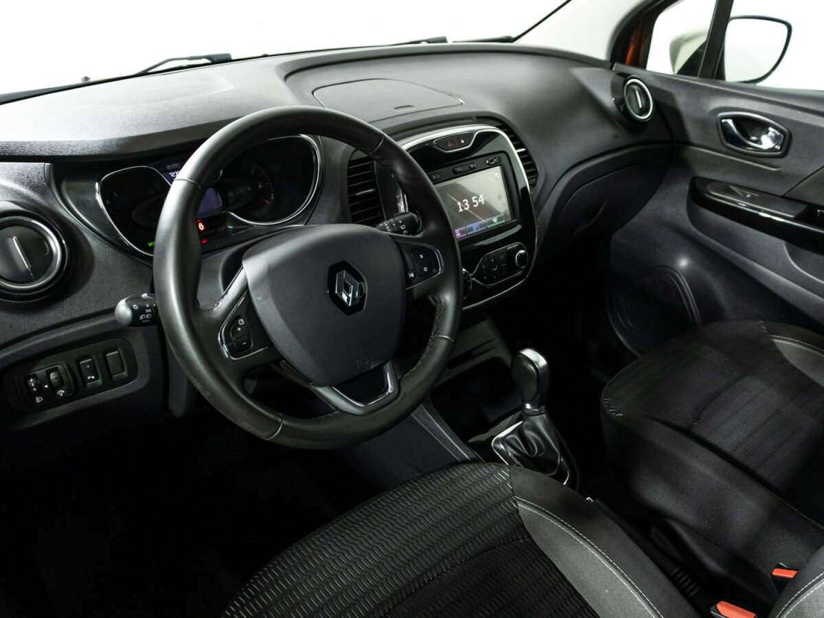 Renault Kaptur I, 2017 Фото №11