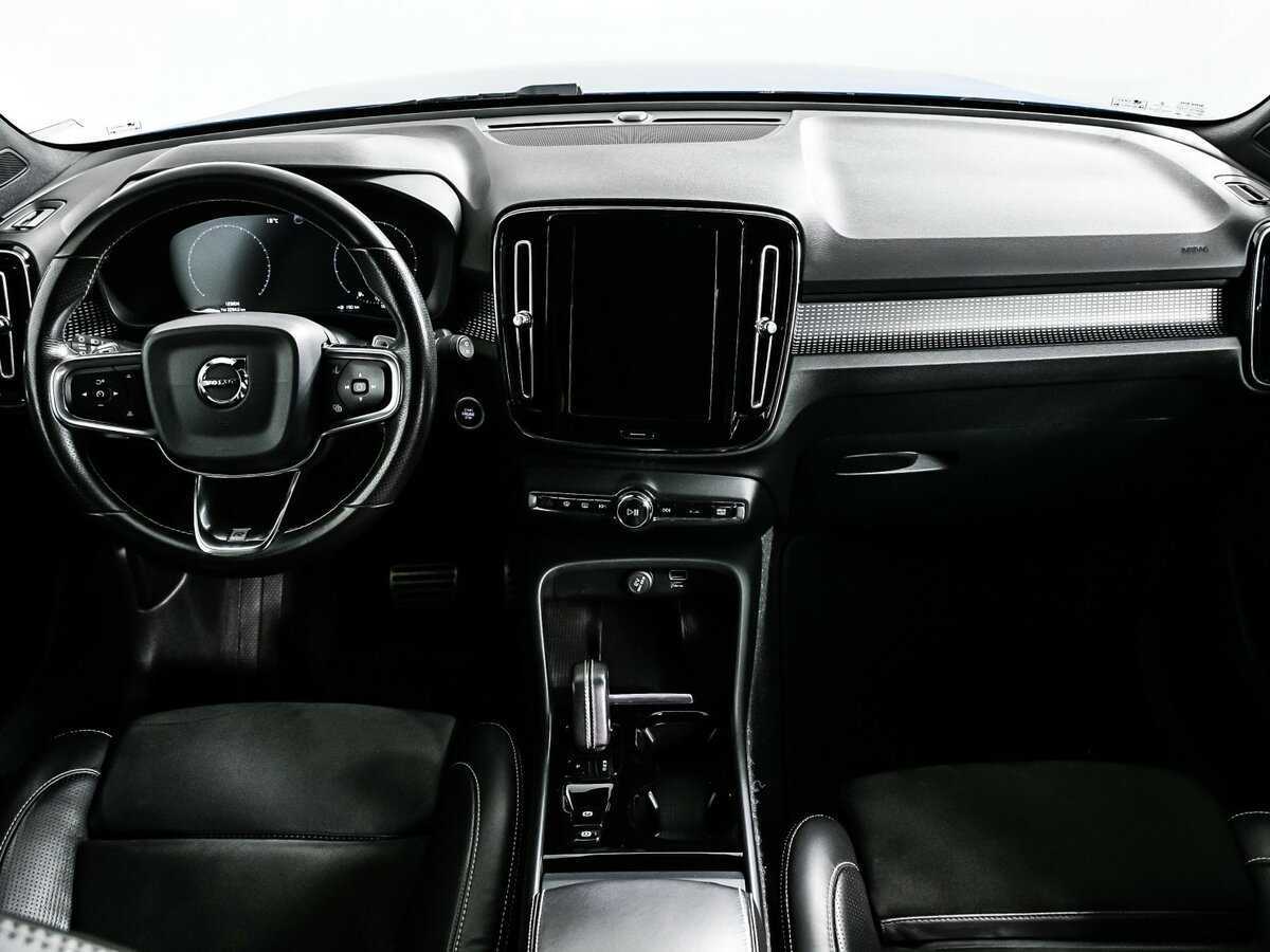 Volvo XC40, 2020 Фото №11