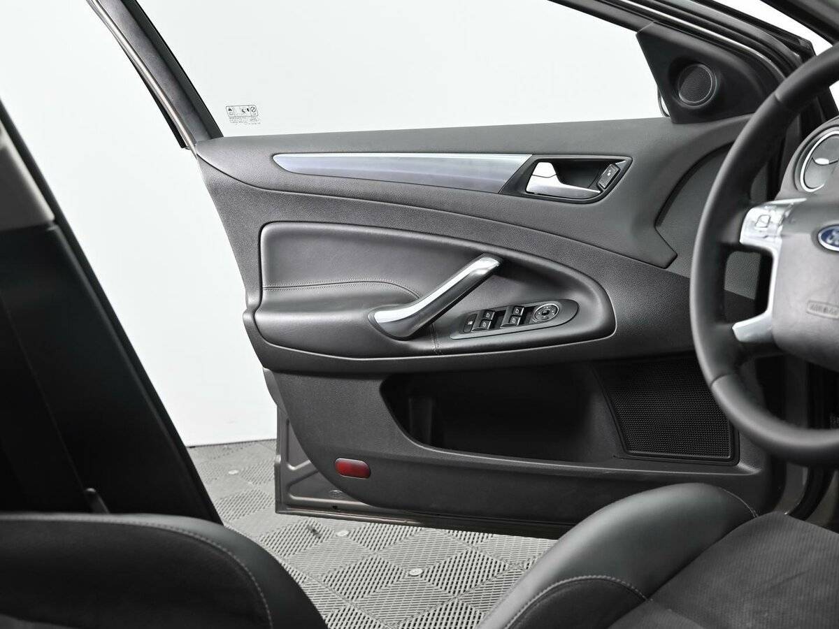 Ford Mondeo, 2010 Фото №7