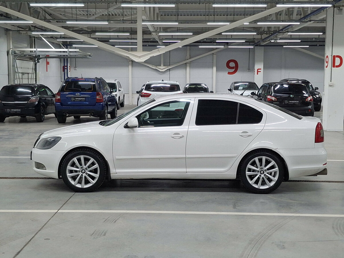 Skoda Octavia II (A5) Рестайлинг, 2012 Фото №8
