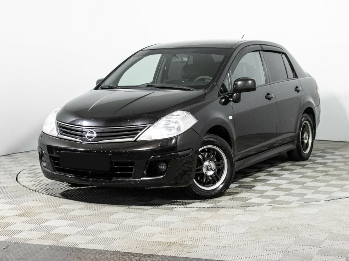 Nissan Tiida I Рестайлинг, 2010 Фото №1