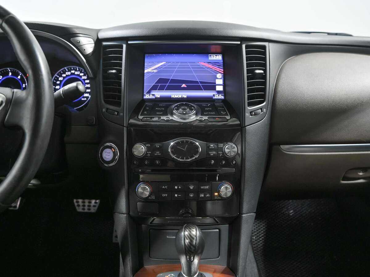 Infiniti FX30d, 2012 Фото №13