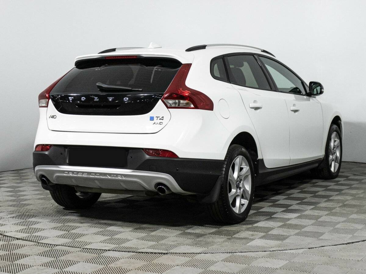 Volvo V40 Cross Country I, 2015 Фото №5