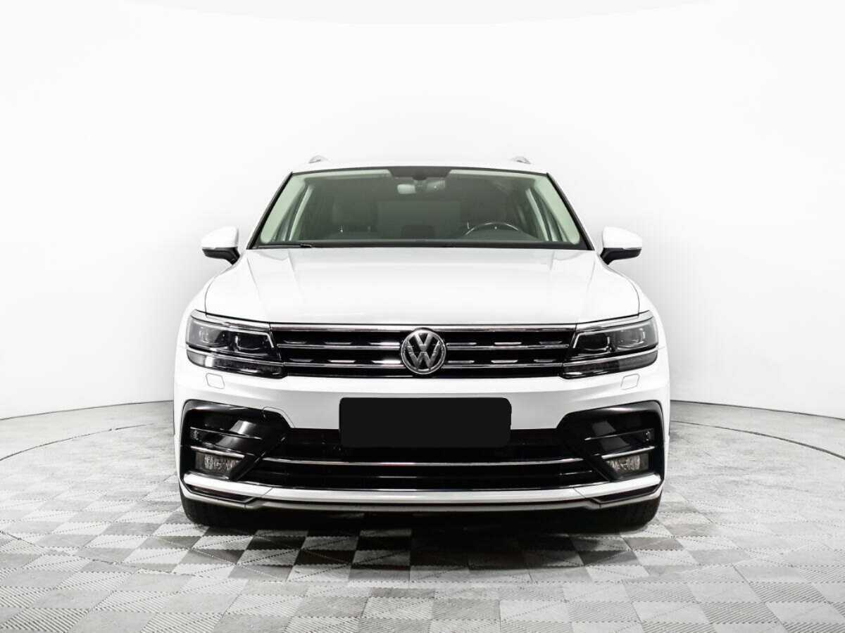 Volkswagen Tiguan, 2018 Фото №2