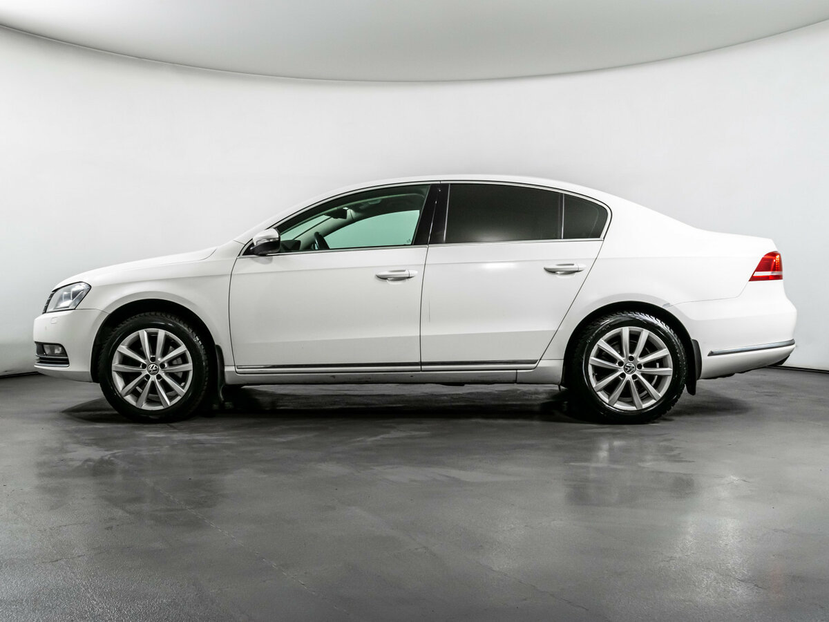 Volkswagen Passat B7, 2011 Фото №8