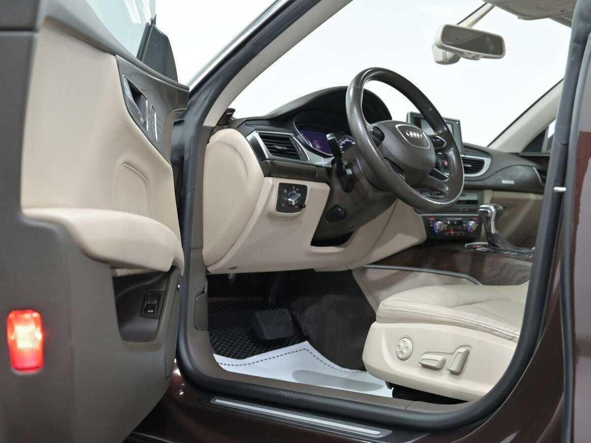 Audi A7, 2011 Фото №8