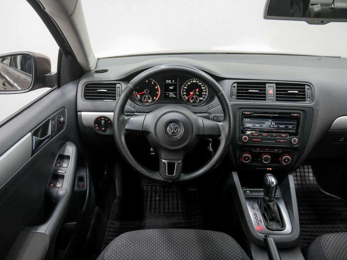 Volkswagen Jetta, 2011 Фото №8