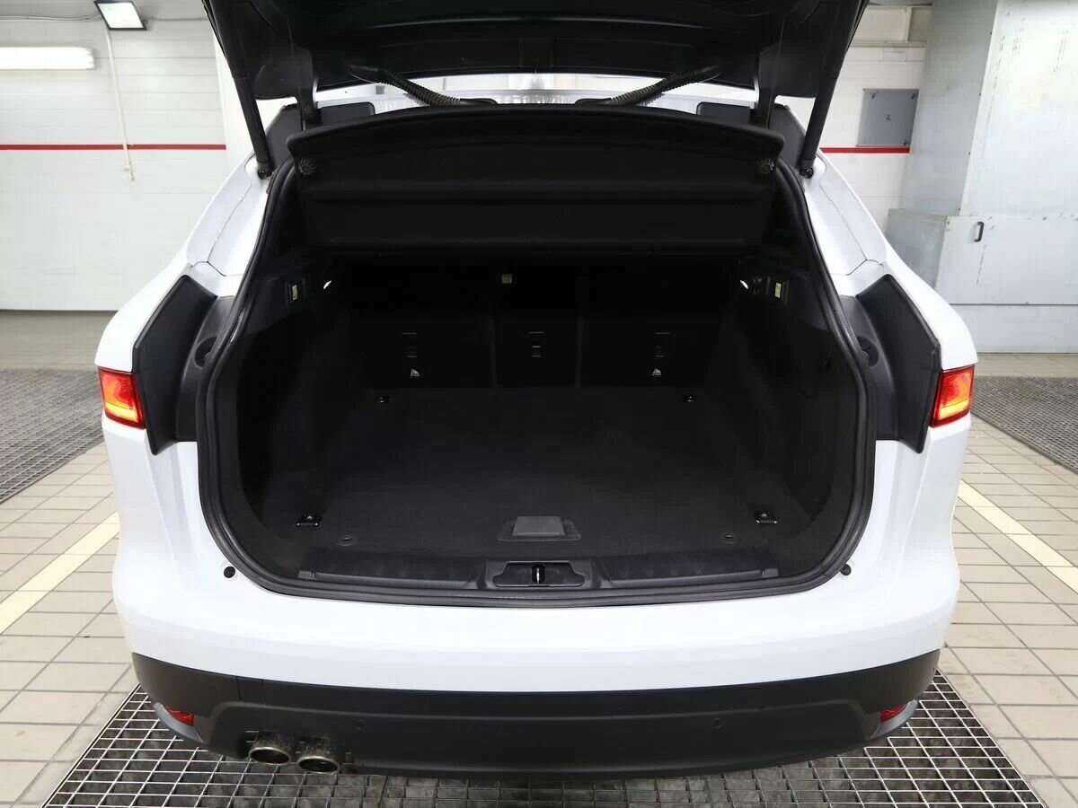 Jaguar F-Pace, 2016 Фото №5