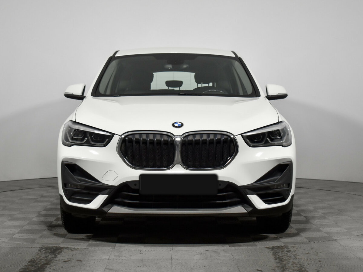 BMW X1 20i xDrive II (F48) Рестайлинг, 2021 Фото №2