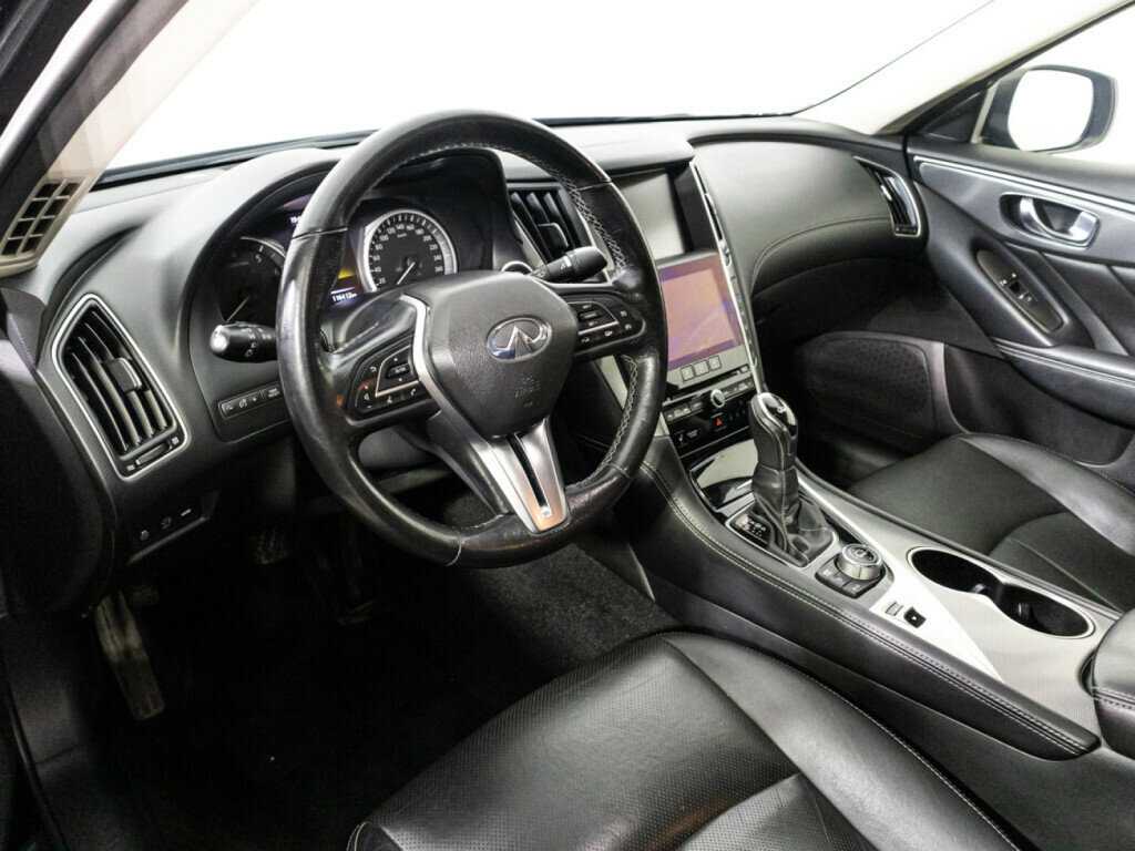 Infiniti Q50, 2017 Фото №11