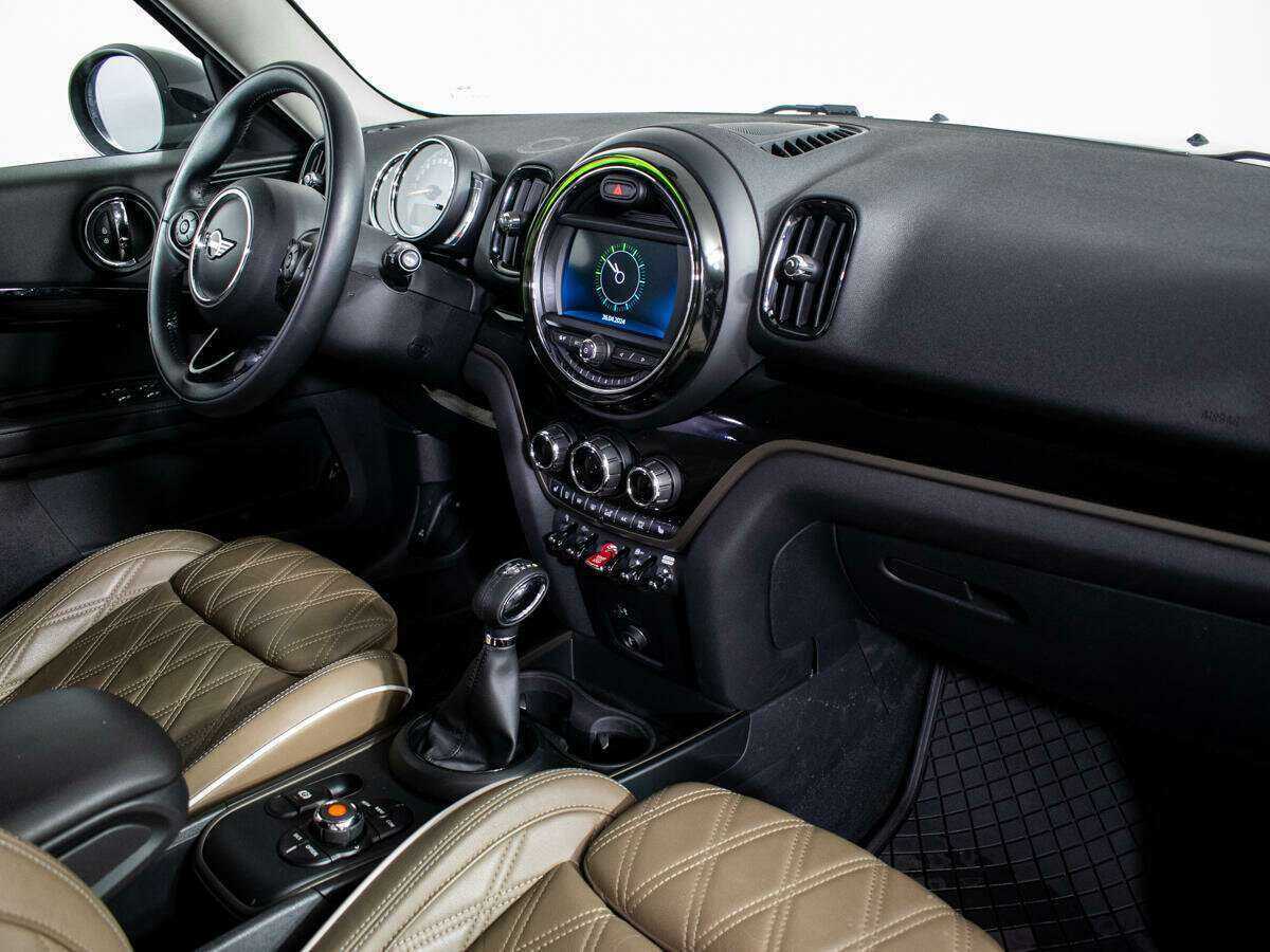 Mini Countryman Cooper S, 2018 Фото №9