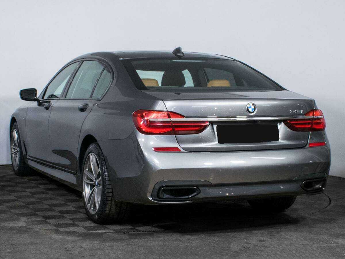 BMW 7 серии 740i, 2018 Фото №7