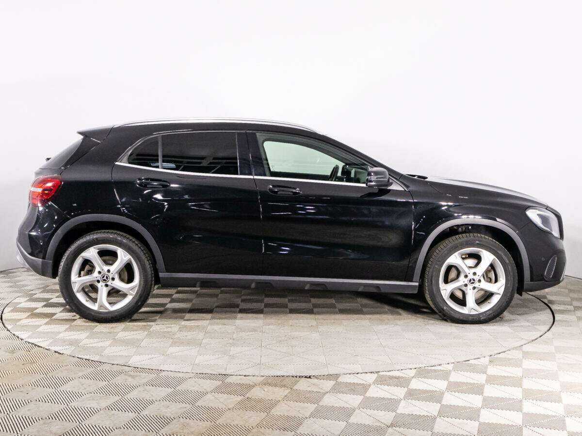Mercedes-Benz GLA 250, 2018 Фото №4