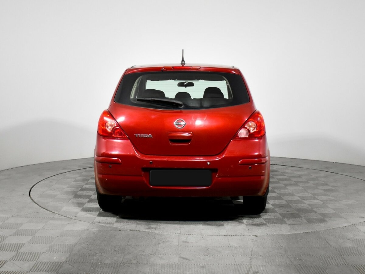 Nissan Tiida I Рестайлинг, 2010 Фото №6