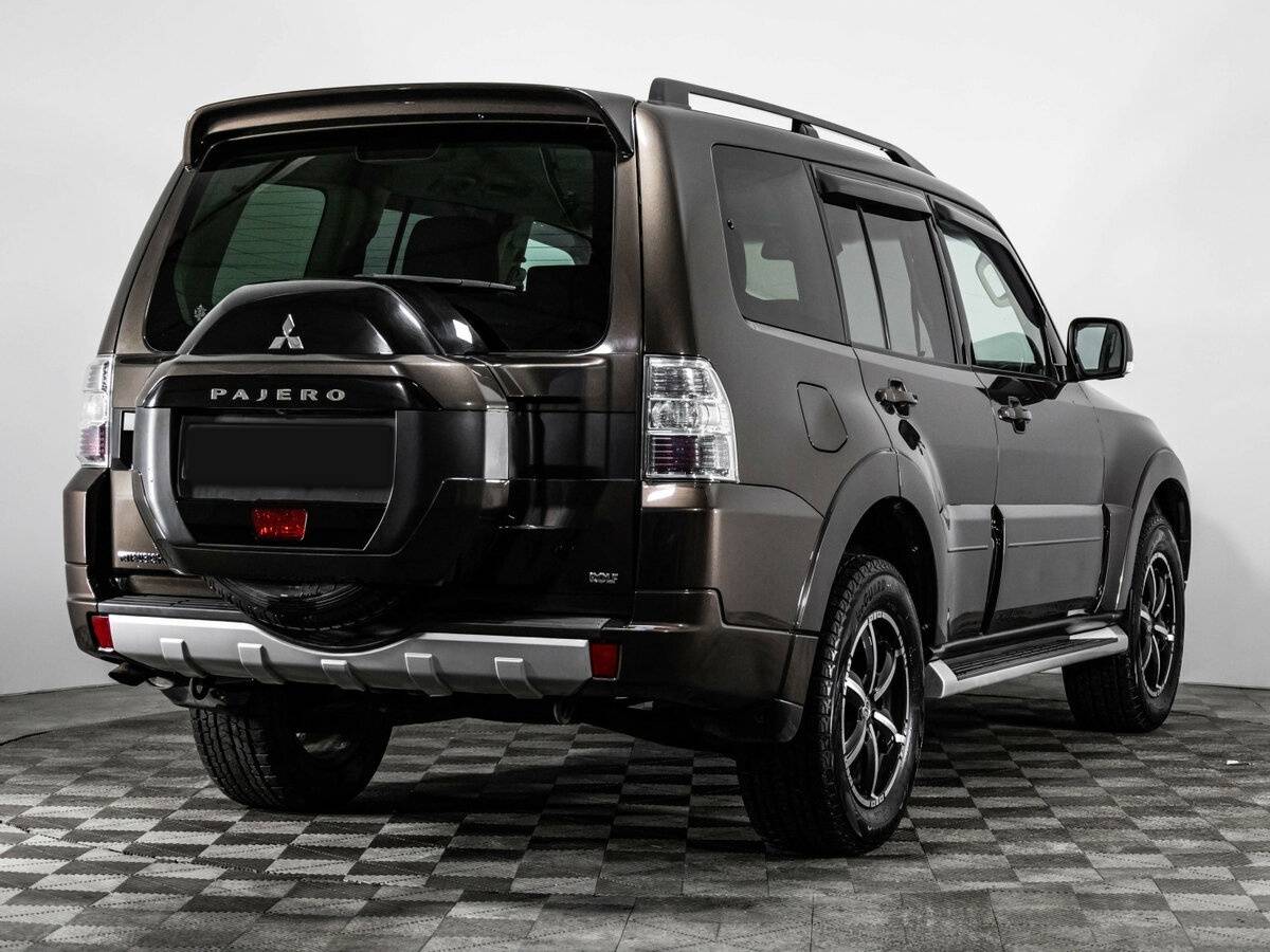 Mitsubishi Pajero IV Рестайлинг 2, 2017 Фото №6