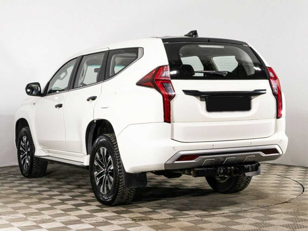 Mitsubishi Montero Sport, 2022 Фото №6