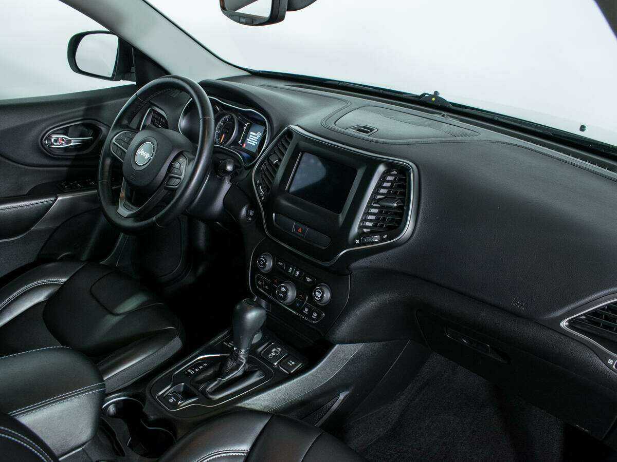 Jeep Cherokee, 2018 Фото №9