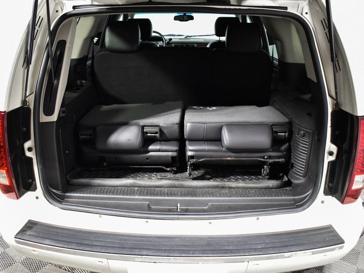 Chevrolet Tahoe 6AT III, 2013 Фото №20