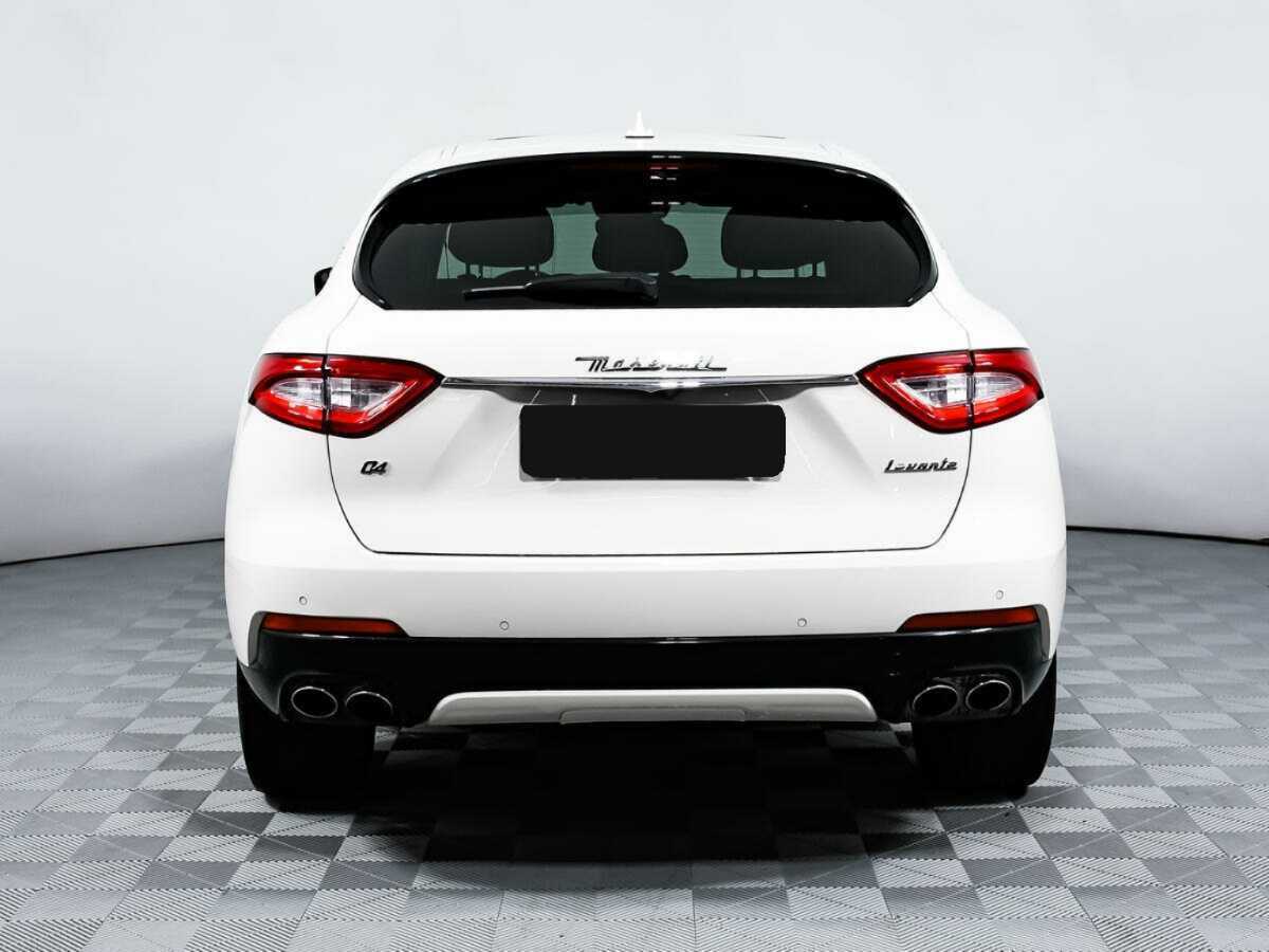 Maserati Levante, 2017 Фото №6