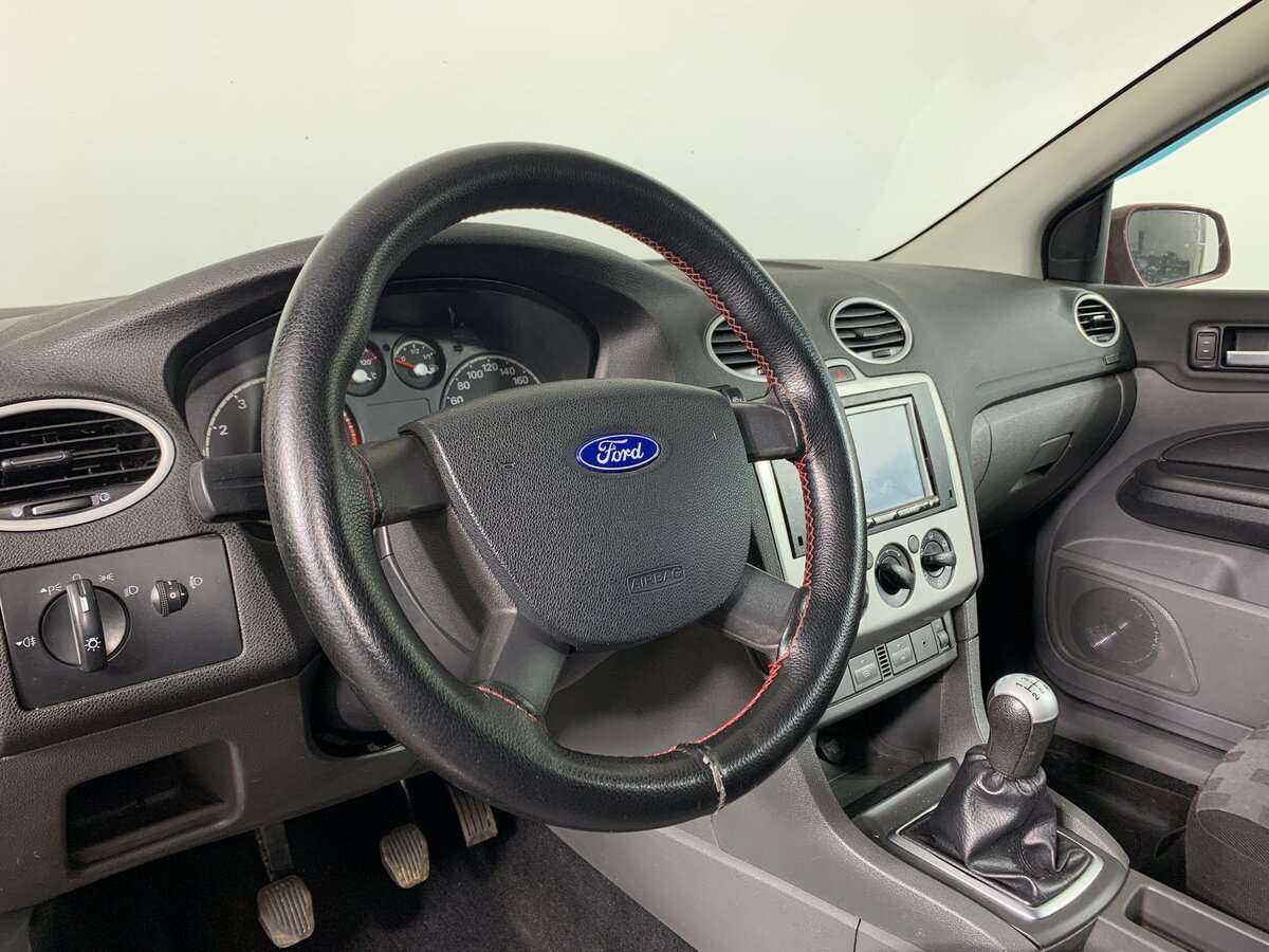 Ford Focus, 2005 Фото №9