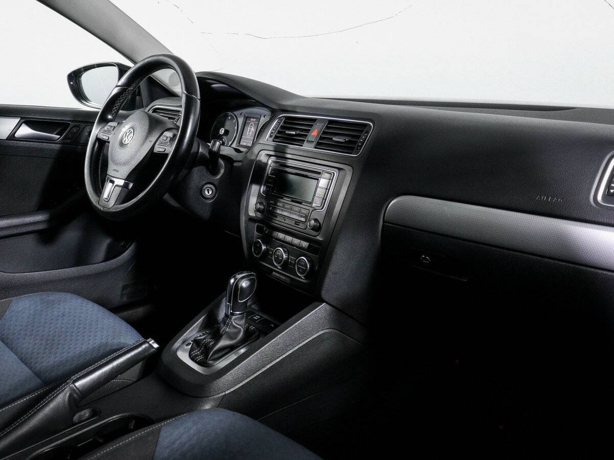 Volkswagen Jetta, 2013 Фото №9