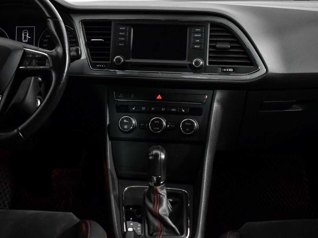 SEAT Leon, 2013 Фото №16