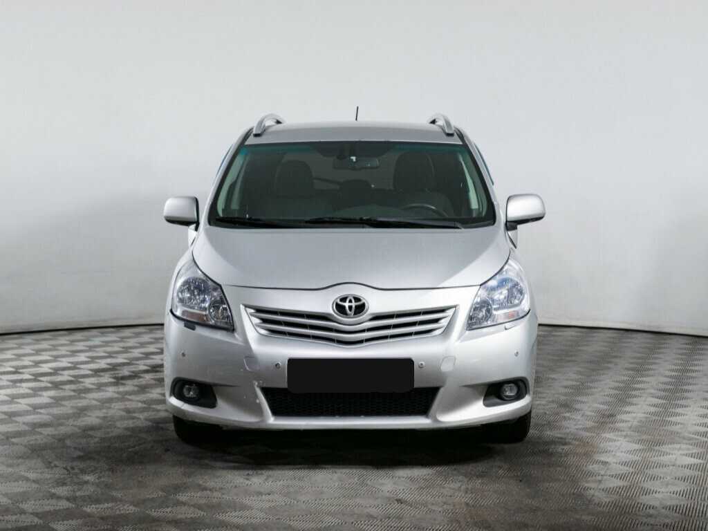Toyota Verso, 2011 Фото №2