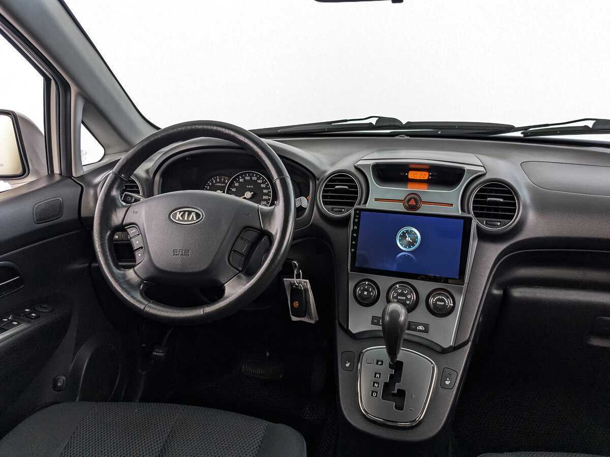 Kia Carens, 2011 Фото №17