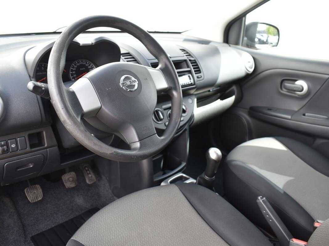 Nissan Note, 2011 Фото №13
