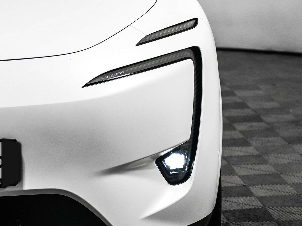 Avatr 11 116 kWh, 2023 Фото №16