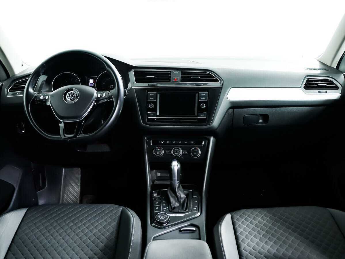 Volkswagen Tiguan, 2017 Фото №11