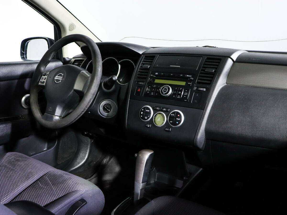 Nissan Tiida, 2008 Фото №7