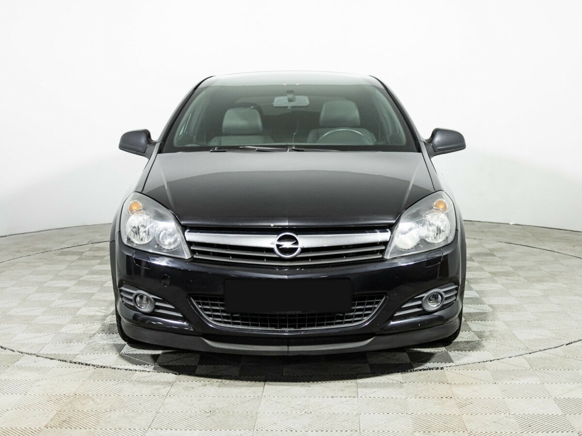 Opel Astra GTC H Рестайлинг, 2010 Фото №2