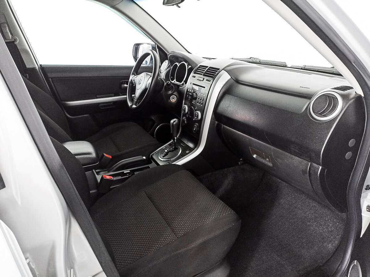 Suzuki Grand Vitara, 2011 Фото №7