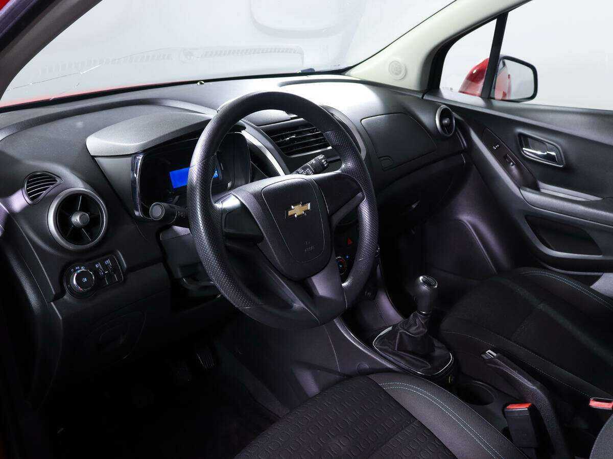 Chevrolet Tracker, 2015 Фото №13